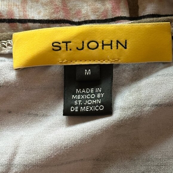 St John Yellow Label Short Sleeve Faux Wrap Stretch Pullover Top Sz M - Picture 2 of 7